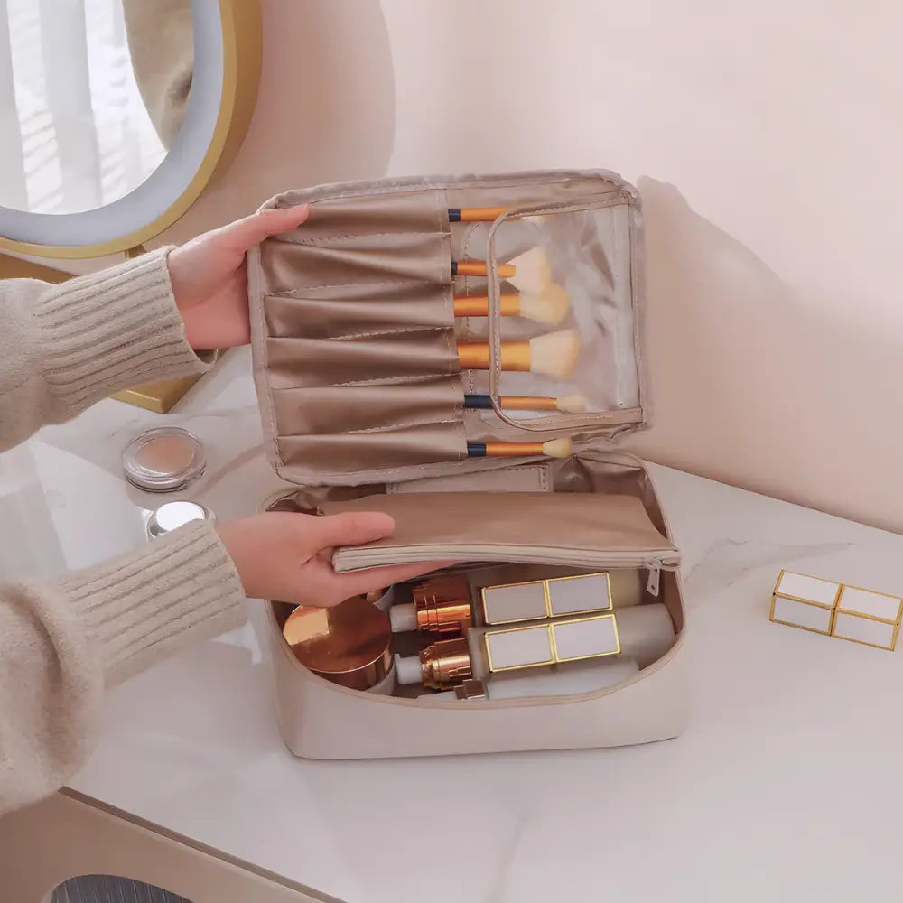 Trousse de toilette compartiment