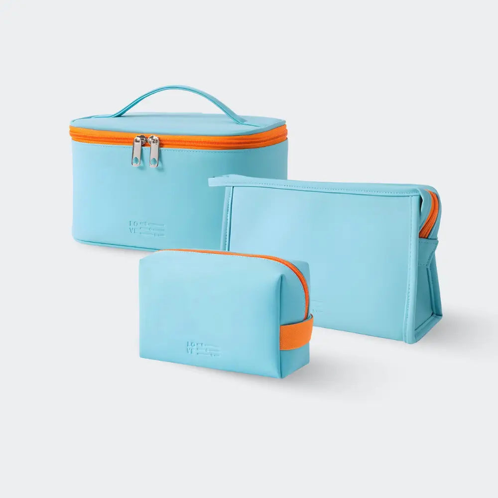 kit trousse de toilette voyage avion bleu clair