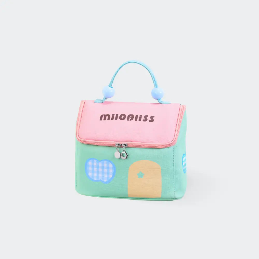 trousse de toilette enfant fille rose fond blanc