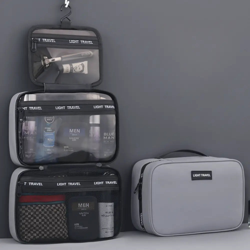 trousse de toilette homme compartiment et a suspendre